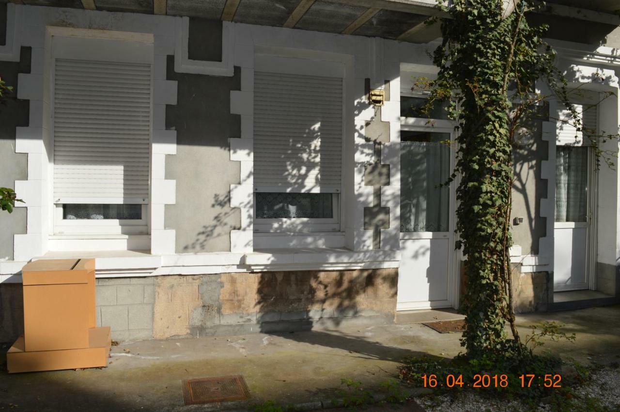 Aux Thermes Saint-Amand-les-Eaux Exterior foto